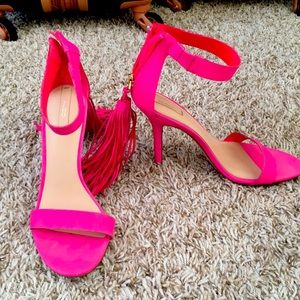 Pink heels
